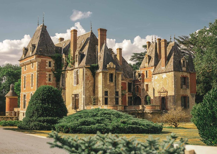 Château de Courcelles Le Roy: The Place Where Anything Can Happen